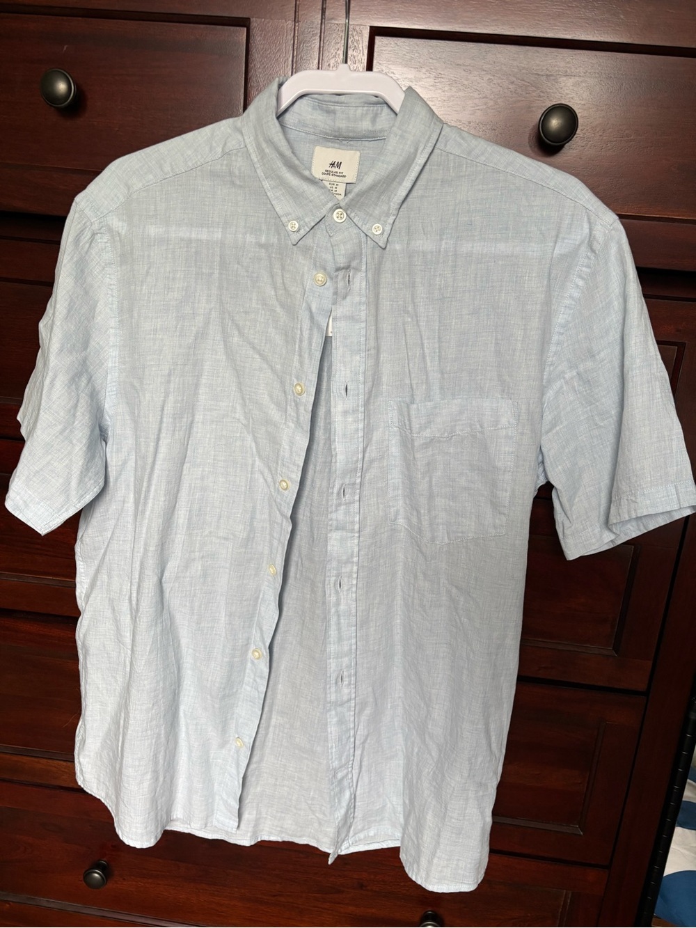 H&M Light Blue Short-Sleeve Button-Down Linen Shirt